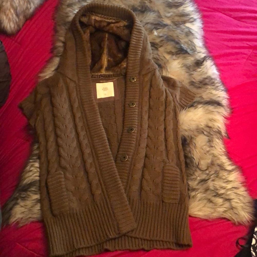 Zara sweater cardigan fax fur size small
